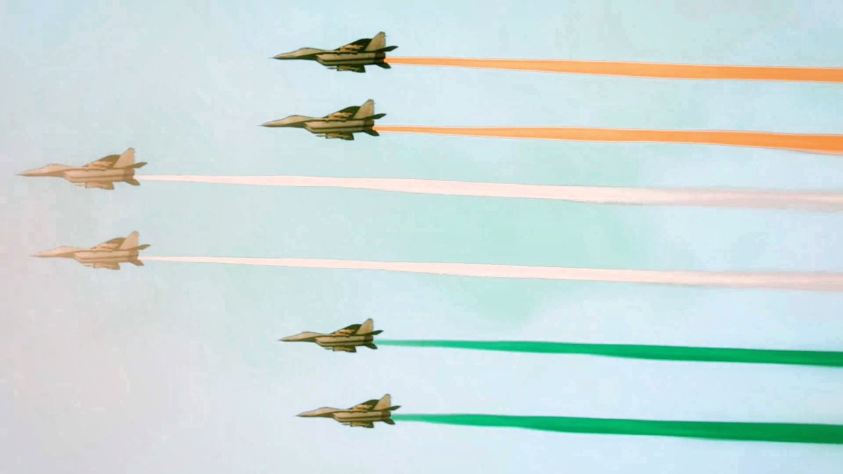 ishu_tales's tweet image. Squadron leader Pallavi Sachdeva🥵🥀
#SurbhiChandna 
#Apollena