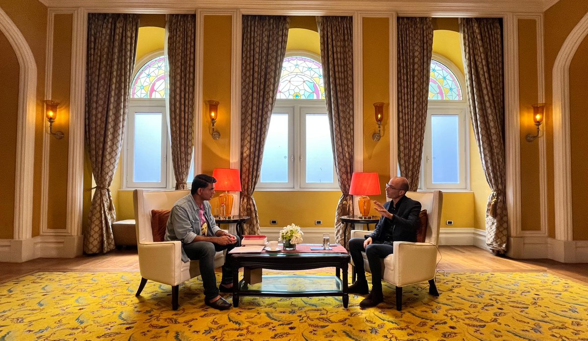 TheLallantop's tweet image. अतीत की गुत्थी, भविष्य की सवारी,
सब सुलझाएंगे युवाल नोआ हरारी!

किताबवाला में @saurabhtop के साथ जल्द…

@harari_yuval #Kitabwala 

📸: @amie_tesh