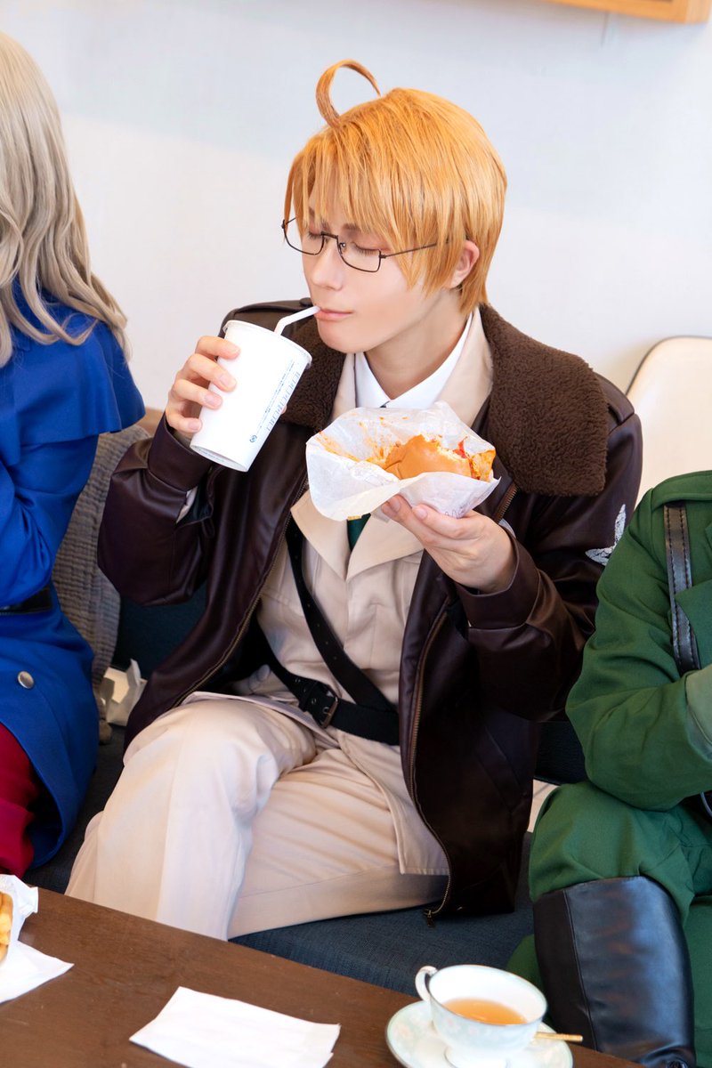 ryohei_cos's tweet photo. 【コスプレ】

ヘタリア
🇺🇸
ハンバーガー！！

📷178さん（@178_ph ） https://t.co/EUYwHNqsOv