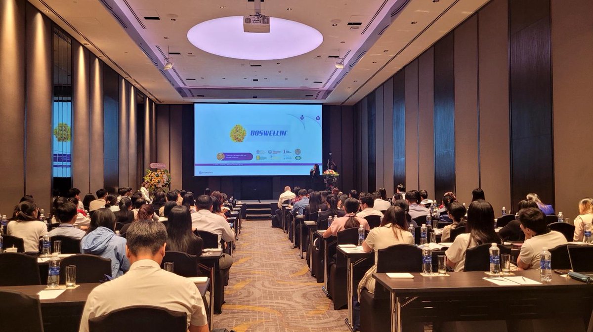 SamiSabinsa's tweet image. Sabinsa recently participated in the Conference of Nutrition for Adult Health in Vietnam, where Ms. Que Dan delivered a compelling presentation on 𝘉𝘰𝘴𝘸𝘦𝘭𝘭𝘪𝘯®.

#JointHealth #NaturalWellness #Sabinsa #VietnamHealth  #Boswellin
