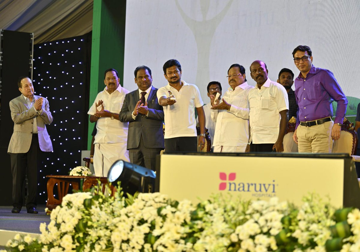 THChennai's tweet image. #TamilNadu Deputy CM #UdhayanidhiStalin inaugurates #HealthyIndiaHappyIndia, a joint project of @the_hindu and Naruvi Hospitals, in #Vellore on Saturday.
Photo: C. Venkatachalapathy (@venkathin)