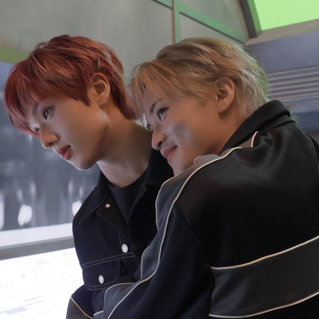 looking for new and interactive moots to go back to being active 🤍

- 24 (minors DNI) 
- ateez , nct , wayv, seventeen, the kingdom, stray kids (but all groups are welcome!)
- not new to #stantwt #kpoptwt  

♡ / ↻ are appreciated