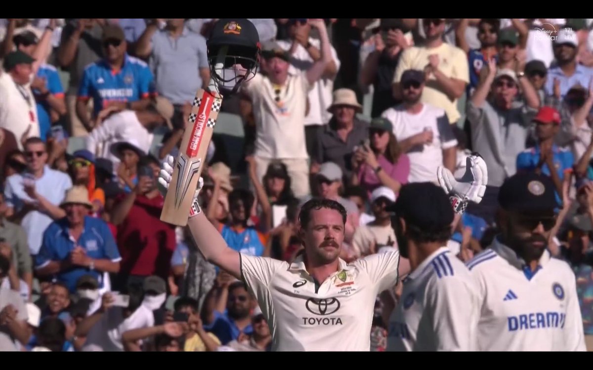CricCrazyJohns's tweet photo. TRAVIS HEAD SMASHED HUNDRED WITH A STRIKE RATE OF 90 IN PINK BALL TEST vs BUMRAH LEAD ATTACK 🥶 https://t.co/uml1fAEEwu