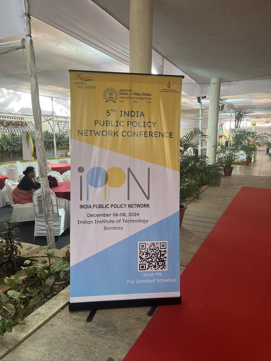 monkprayogshala's tweet image. Today @inhouseconomist &amp;amp; @hansika_kapoor organised a #BehavioralScience panel at
#IPPN2024 @iitbombay 

Featuring talks from researchers at @ProEarthEco @BIASINC_IN @bitsom_edu 

Get in touch to collaborate and talk more!