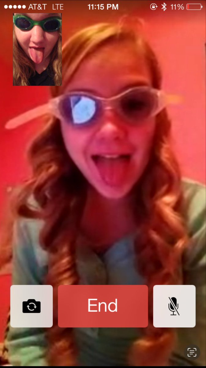 PatsKam's tweet photo. From meeting 12 years ago online and FaceTiming and texting almost daily since then to FINALLY meeting in person 🥺❤️ @__Courtneyy__ https://t.co/PzCFbcnBpV