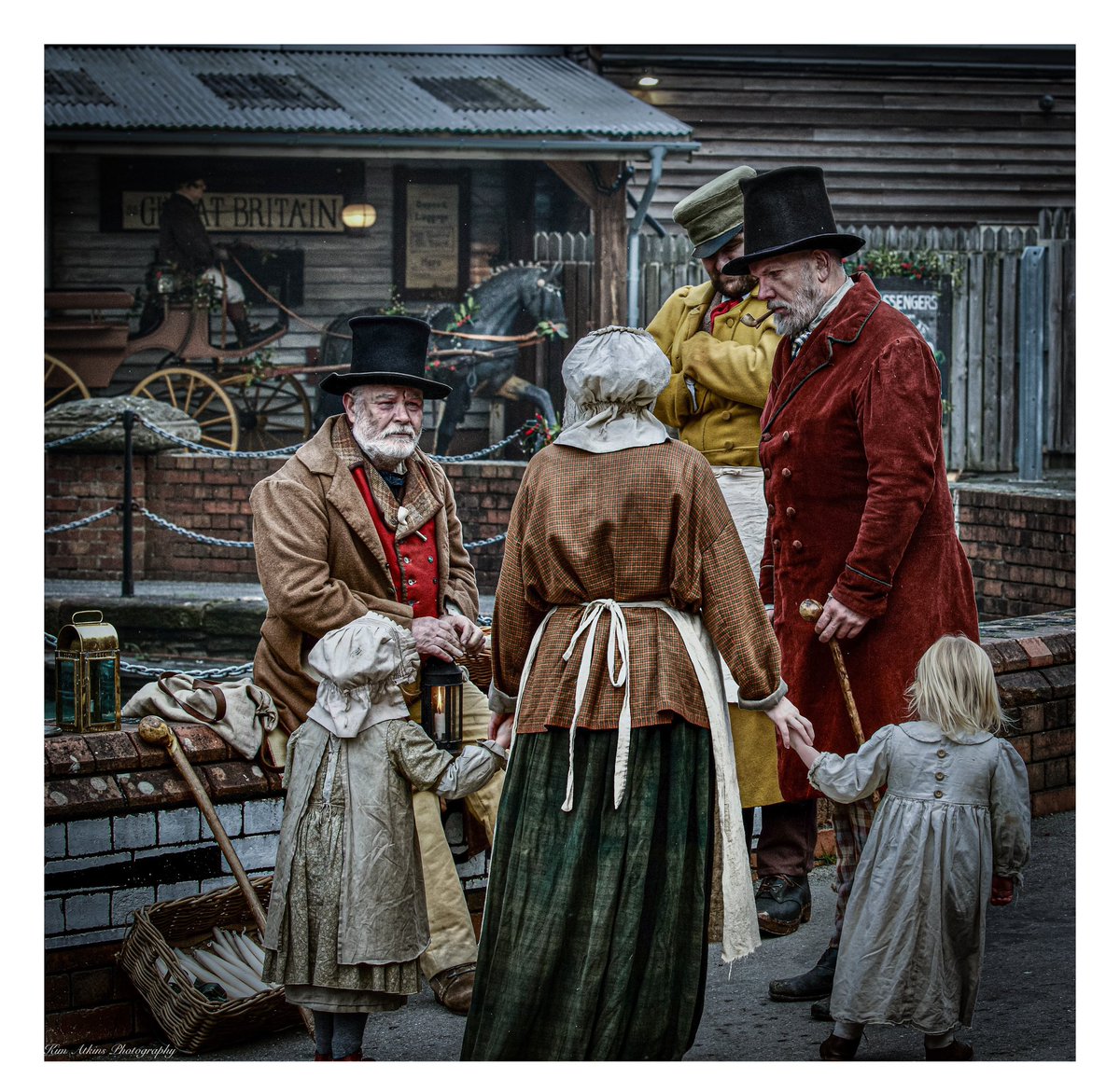 kmatkins2's tweet image. So lots of events cancelled today due to #StormDaragh , including the Victorian Christmas with the amazing @RaggedVictorian , @SSGreatBritain . Looking positive for it to go ahead tomorrow tho..here’s a few of my pics from previous years.. #StaySafe