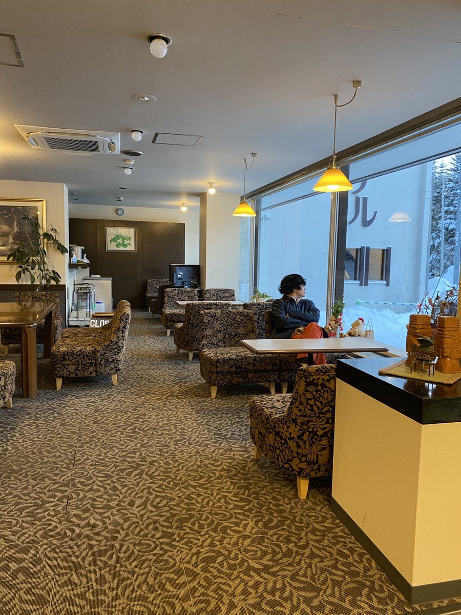midnight_HU's tweet photo. 本日卒業旅行にてニセコに行っているので、閉店です！ https://t.co/ikZ5yC7t5J