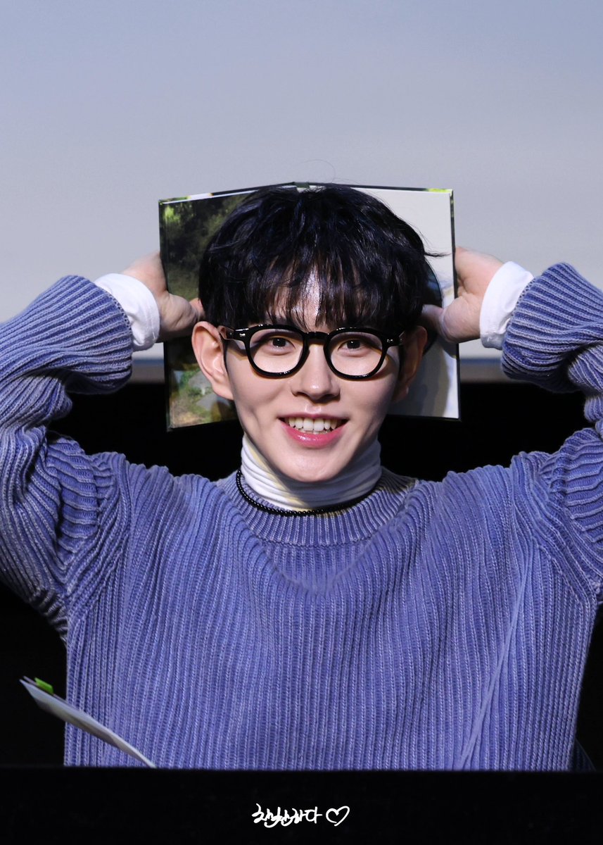dlcksqud's tweet photo. 241207 ENCHANT 팬싸 #이병찬 🤓💛 https://t.co/wk48pAJb7D
