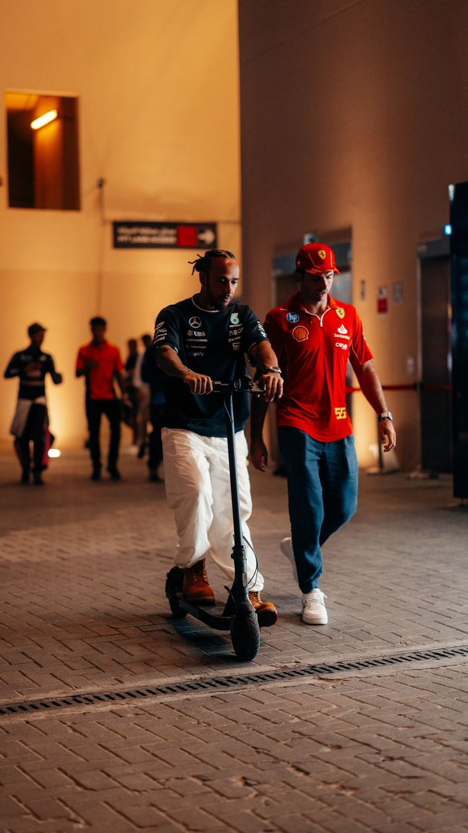 S0PHIE44's tweet photo. Lewis &amp; Carlos yesterday. https://t.co/xY5dJe2Wsv