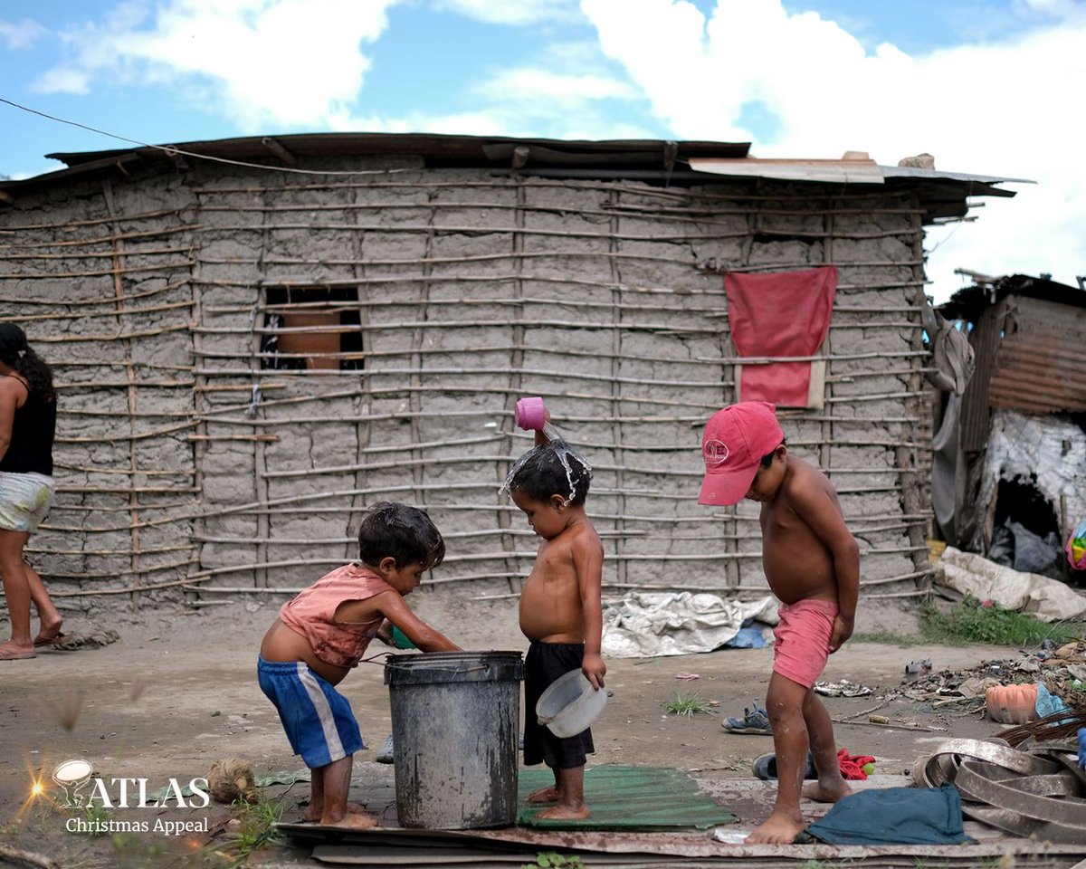 theatlascharity's tweet image. #AtlasAdvent Day 7️⃣

£1 buys milk for three children
£5 provides a hot, healthy meal for a child
£10 funds vital healthcare like dental or vision care

📲 Donate today: theatlascharity.org/appeal/atlasad…

#VirreyesRugbyClub #AtlasFoundation