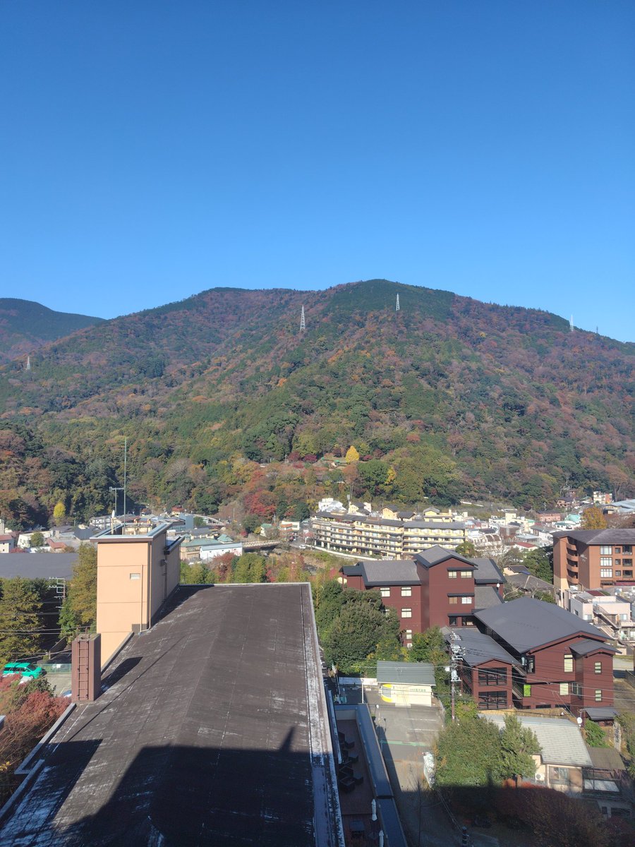 landagent_sin's tweet photo. 久しぶりの箱根です
何も考えず。。。ぼ〜っと https://t.co/SuDA0eeZPT