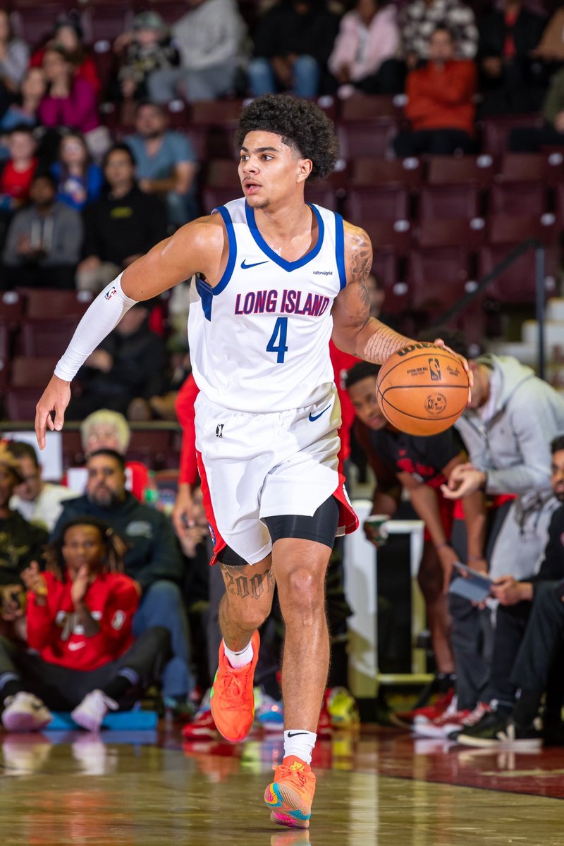 Killian Hayes had a near triple-double for the Long Island Nets in the G League:

• 10 PTS
• 7 REB
• 11 AST (season-high)
• 4 STL

The Frenchman struggled with his shot (4-13 FG, 0-6 3P) but overall, another solid showing 🇫🇷