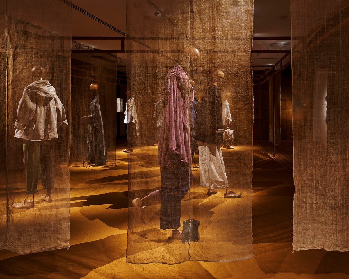'JAN-JAN VAN ESSCHE - KHAYAL' opens today! On view through 8 June 2025. Plan your visit at momu.be