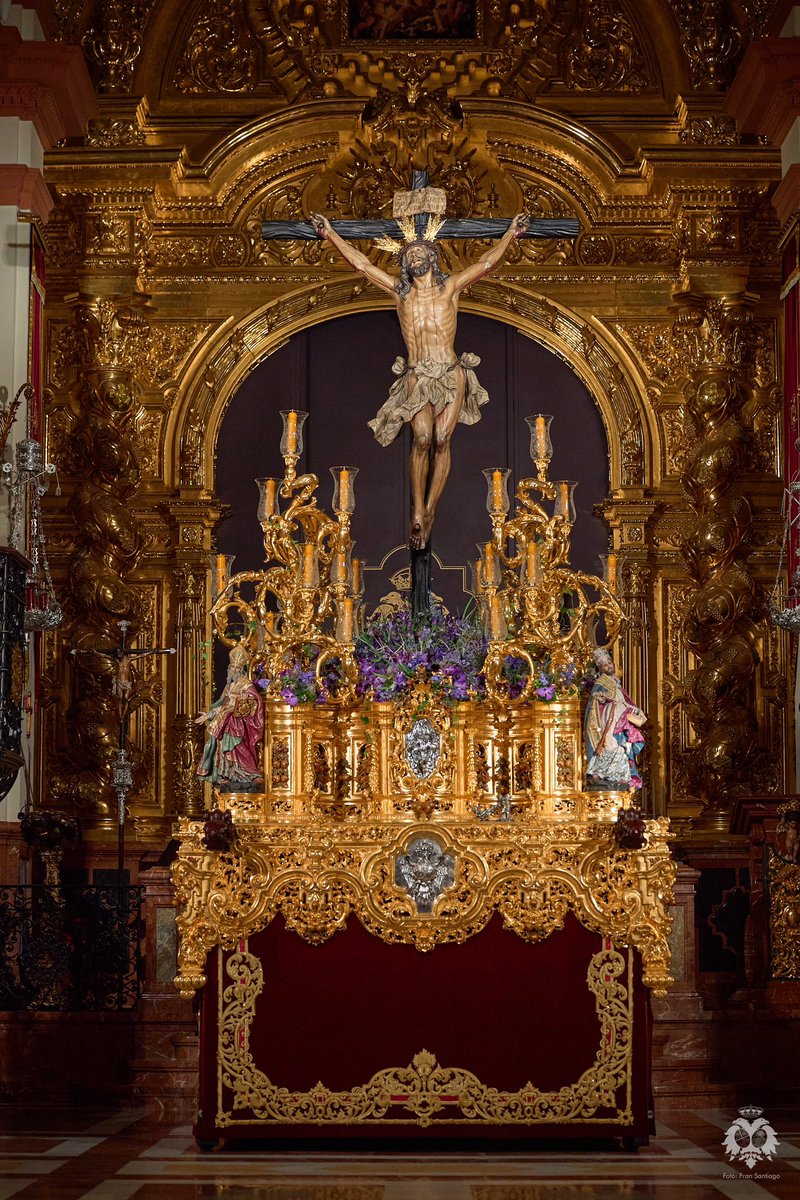 HdadCachorro's tweet photo. ⚫ El Santísimo Cristo de la Expiración en su paso preparado para su salida en esta tarde donde será trasladado a la @CatedraldeSev para su participación en la procesión de clausura del @congresoihpp.

#IICongresoHdadesSevilla https://t.co/KroGob9eQo