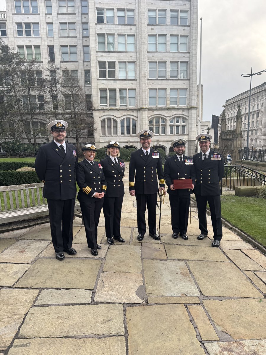 Simone Roche MBE (@simoneroche) on Twitter photo A historic day HMS Prince of Wales receiving Freedomof the City of Liverpool - What a day What a rig run ⚓️#royalnavy <a href="/HMSPWLS/">HMS Prince of Wales</a> <a href="/RoyalNavy/">Royal Navy</a> #hmsprinceofwales #freedomofthecity A historic day HMS Prince of Wales receiving Freedomof the City of Liverpool - What a day What a rig run ⚓️#royalnavy <a href="/HMSPWLS/">HMS Prince of Wales</a> <a href="/RoyalNavy/">Royal Navy</a> #hmsprinceofwales #freedomofthecity