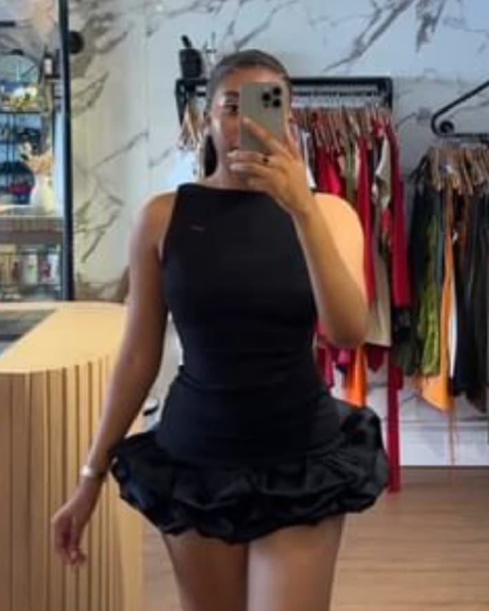 Tolexycollecti1's tweet image. New in:
Size: s m l 
Price:31000
#pagesbydamicommerce 
#flutterwavecommerce
@_DammyB_ @UnclebeeOla @modela__jane @TheAjibolaGrey @AanuoluwapoAd17