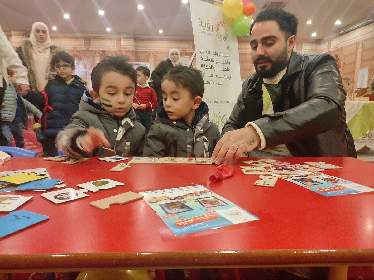 bookfairantep's tweet photo. أسعد الله صباحكم بكل خير..

بانتظاركم في اليوم ما قبل الأخير من فعاليات معرض غازي عنتاب الثالث للكتاب العربي في دورته الثالثة.

كونوا معنا

#الكتاب_حياة
#معرض_غازي_عنتاب_الثالث_للكتاب_العربي https://t.co/Xiz8vFaM2Q