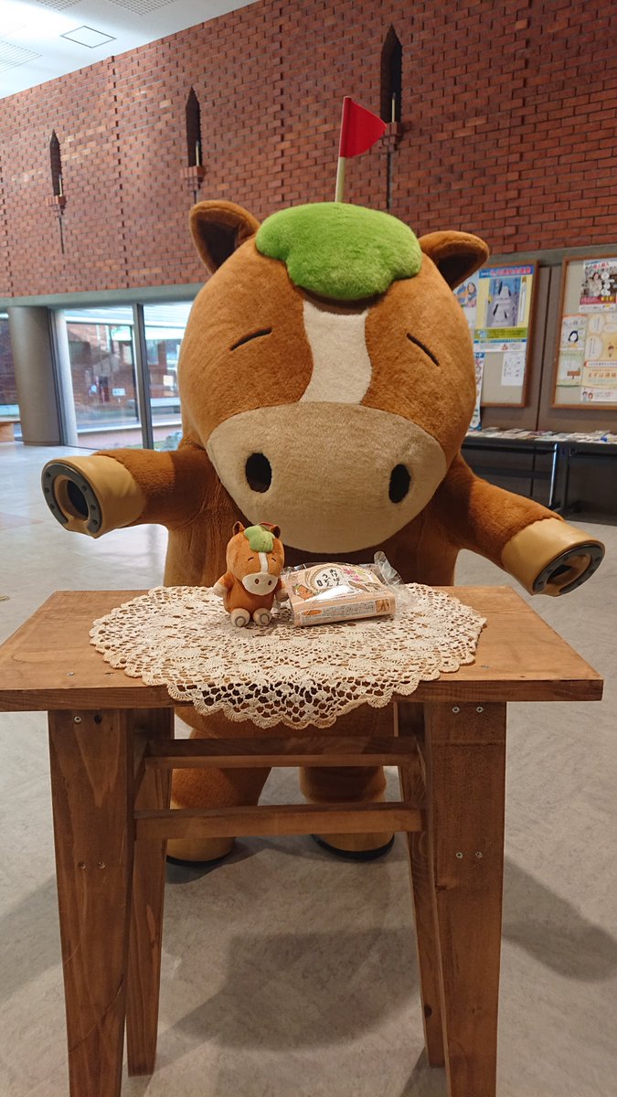 ✨ #キャラとふるさと応援 ✨
北海道置戸町のおけばんばくんからです！

「ボクの分身くんと～体にとってもよい、ヤーコンが練りこまれたうどんのセットだば～ん。分身くんと友達になってほしいば～ん。」