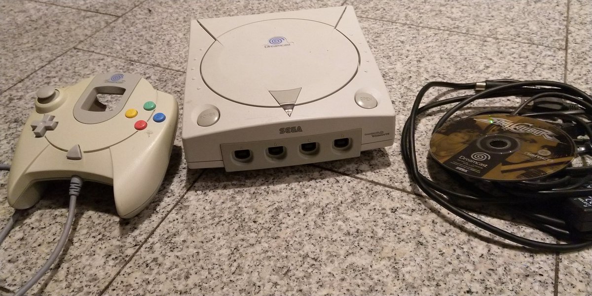 arm1n's tweet photo. Finally got myself a #Sega  #Dreamcast (and a Naki VGA Box) woot! #segadreamcast 
Experience on a 50" Plasma TV via VGA is still amazing in 2024
@EndoOleg https://t.co/JXU2wtW0Vz