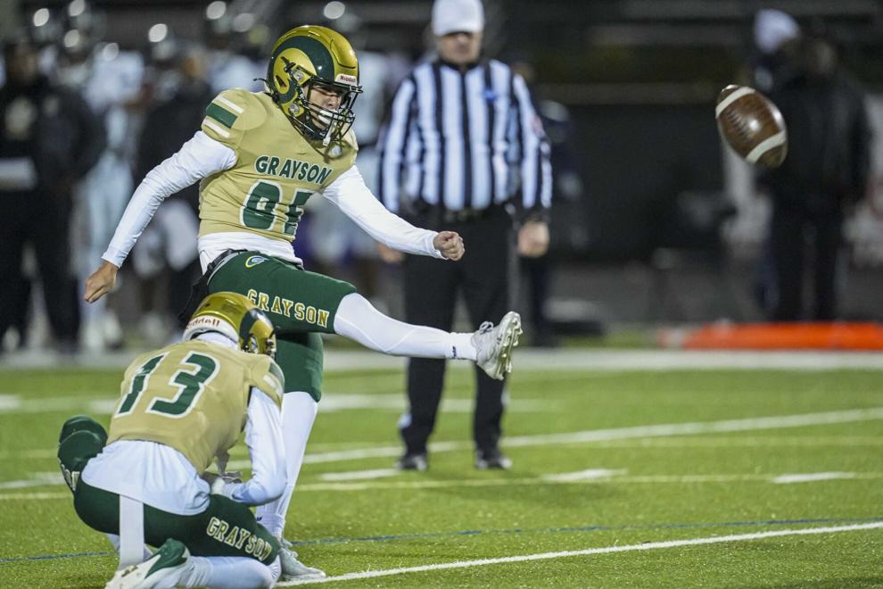 Coach Joe Stokowski (@coachstokowski) on Twitter photo Words can't express how proud I am of <a href="/RicardoM1509/">ricardo martinez</a>.
We had protection issues in the 1H. His first FG should've gotten blocked. His first XP did get blocked.
Most freshmen would wilt, but not Ricardo.
We fixed the protection, and he went 3/3 on XP's in the 2H.
🔰#𝟒𝐭𝐡𝐞𝐆🔰 Words can't express how proud I am of <a href="/RicardoM1509/">ricardo martinez</a>.
We had protection issues in the 1H. His first FG should've gotten blocked. His first XP did get blocked.
Most freshmen would wilt, but not Ricardo.
We fixed the protection, and he went 3/3 on XP's in the 2H.
🔰#𝟒𝐭𝐡𝐞𝐆🔰