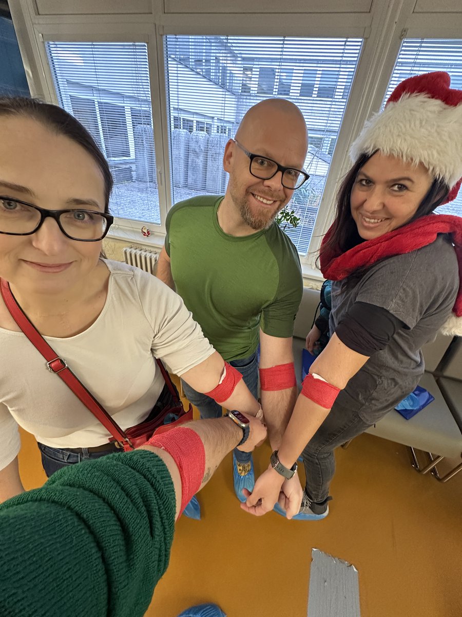 fpetko's tweet photo. Sometimes, it’s the little things that remind us of the values we all share 🤝. Giving back,like donating blood 🩸, brings us closer, strengthens our bonds, and inspires progress toward bigger goals 🌍.
Small acts, big impact. Together, we can make a difference! 💪✨

#DoGood https://t.co/j3o4BBW7kR
