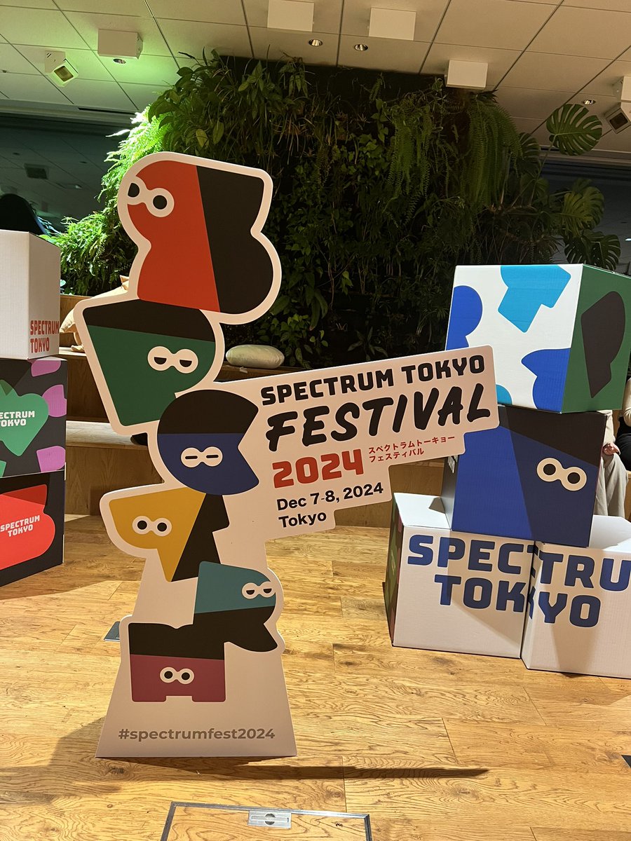 memomarco_'s tweet photo. 古巣オフィスなう
#spectrumfest2024 https://t.co/DBtuQYS9ix