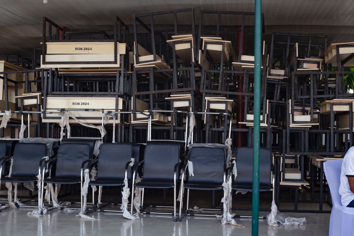 Repmartinsesin's tweet photo. Yesterday, we distributed desks, office furniture, and other educational materials to secondary schools across our beloved federal constituency.  

Beneficiary schools, including Mainland Technical College, Oron; Uda Community Secondary School, Mbo; Community Secondary School, https://t.co/wVfmQI2Ng6