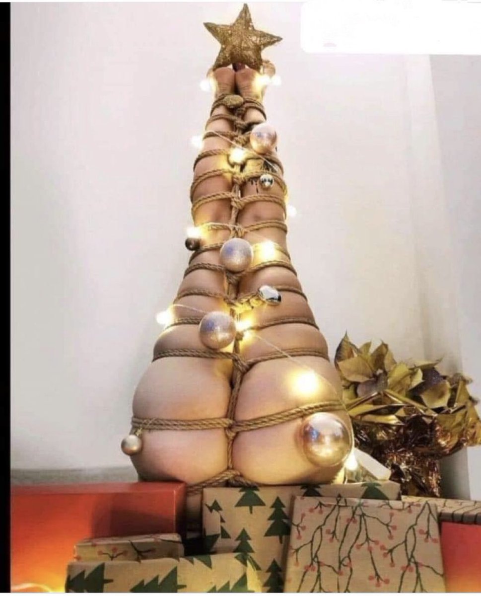 doctorsanyaa's tweet photo. Have a nice day and a nice weekend 😉
#MerrChristmas https://t.co/f1iFPN5x9z