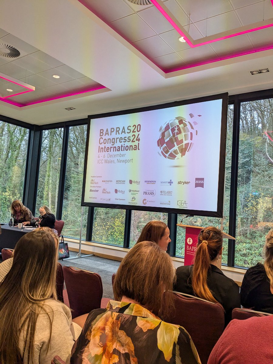 Excellent day at <a href="/BAPRASNurses/">BAPRAS Nurses</a> #BAPRAS2024 really inspiring work by colleagues across the country!  "Plastic surgery is exciting but tomorrow is even more exciting when you can apply what you learned today to improve things for patients"