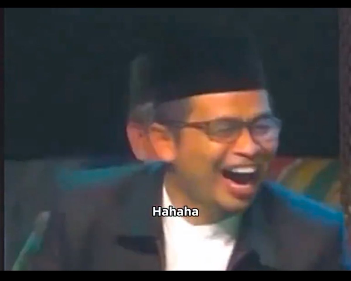Reza_Daud's tweet photo. @tattyhassan Menyirap dgn Gus tu satu, tambah lg menyirap limau dgn yg gambar bawah ni. Mcm lahawau. https://t.co/JahkkpMmXS