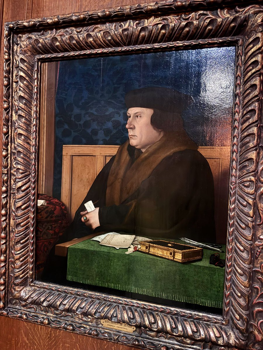 I can’t quite express how magical it was to get to examine #Holbein’s truly breathtaking panels of #ThomasMore and #ThomasCromwell at The Frick.