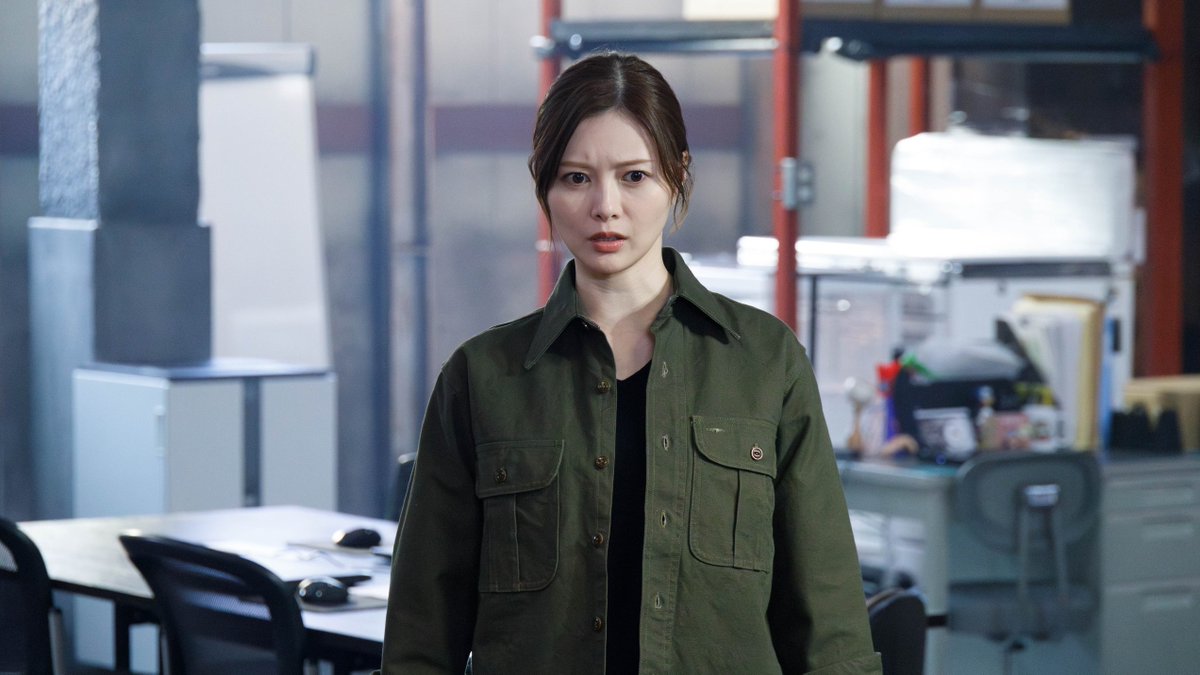 mezamashimedia's tweet image. 本日21時~
ドラマ『#オクラ ~迷宮入り事件捜査~』第10話
愁(#観月ありさ)が狙撃される!?
利己(#杉野遥亮)はとあるビルの屋上で
ライフルを所持する幾多(#橋本じゅん)がいて…
▶️mezamashi.media/article/155311…
@okura_fujitv #ドラマオクラ
#反町隆史 #白石麻衣 #前田旺志郎 #有澤樟太郎…