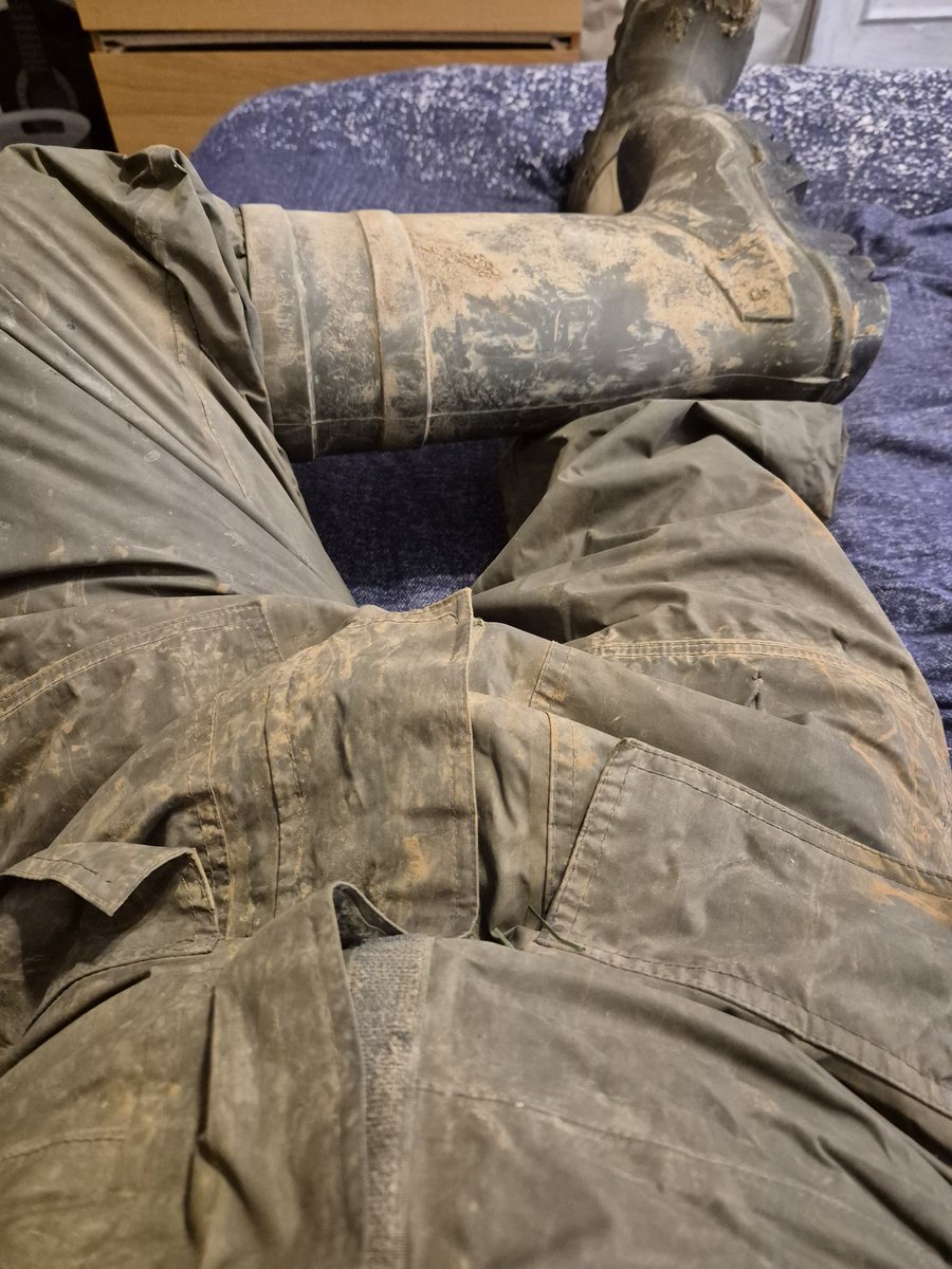 Time to get Soaked in this suit ! Off for a walk in the Rain 😈😛