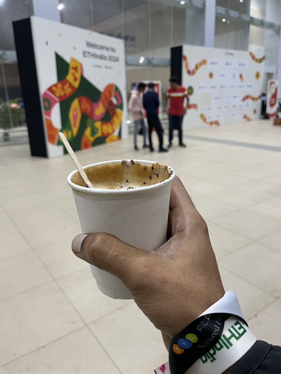 sumit03guha's tweet photo. Thanks @BNBCHAIN for the free cup of coffee.. #BNBIndia #ethindia https://t.co/mCUCVTvLkQ