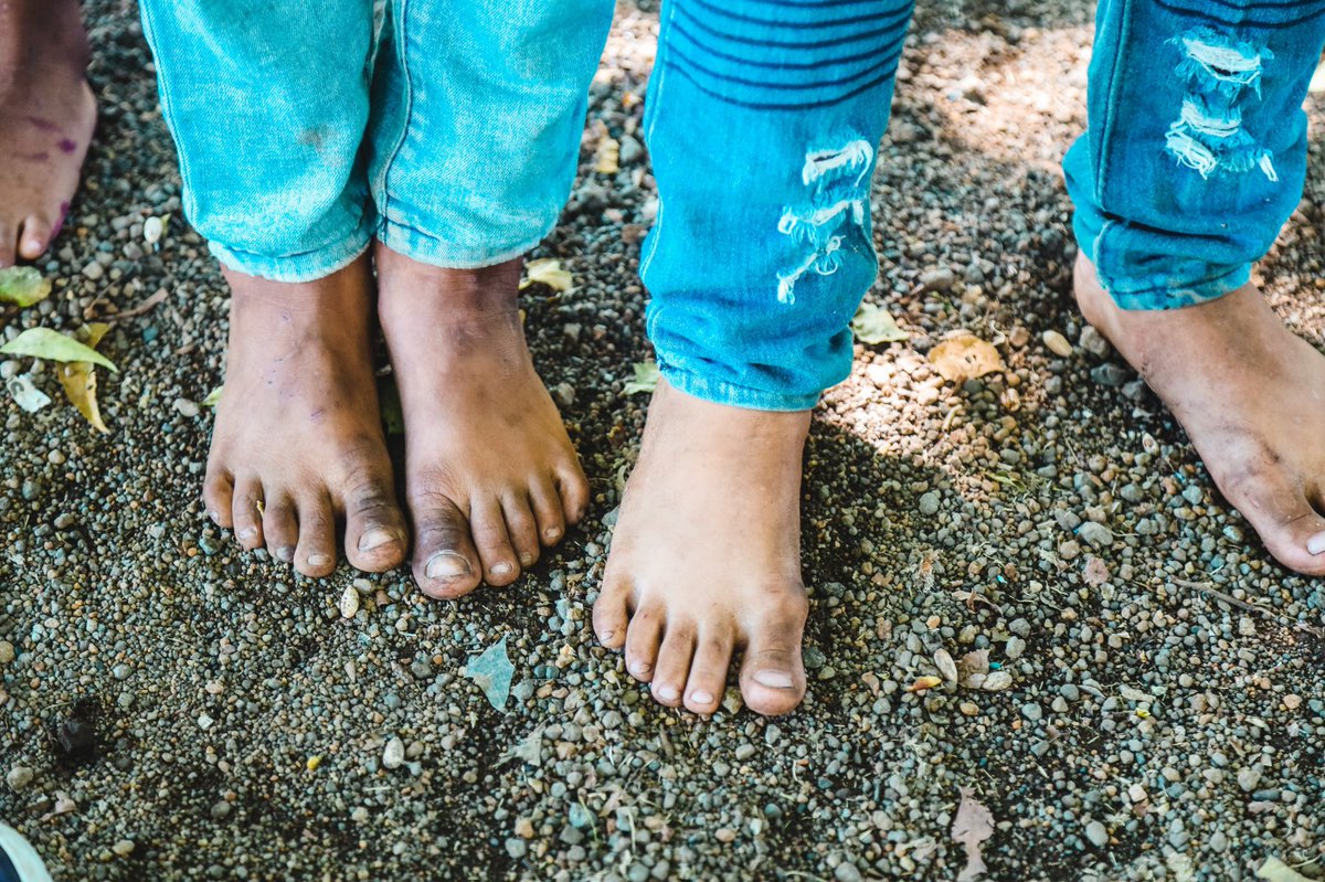 sals_shoes's tweet photo. It’s why we do what we do. Children tend 2 outgrow their shoes before they outwear them, so we find them new feet amongst children in need. Sal’s Shoes have been finding new 👣 amongst the communities of Las Brisas, Bella Vista &amp; Ciudad Sandino in Nicaragua 🇳🇮 @feedthehungryuk https://t.co/aW3IZljkVh