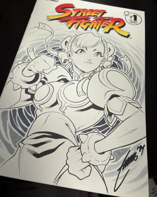 Sketchin' some black and white commissions all weekend for Tokyo Comic Con. Chillin' with the @udonent crew! #streetfighter #chunli #edwinhuang #tokyocomiccon 