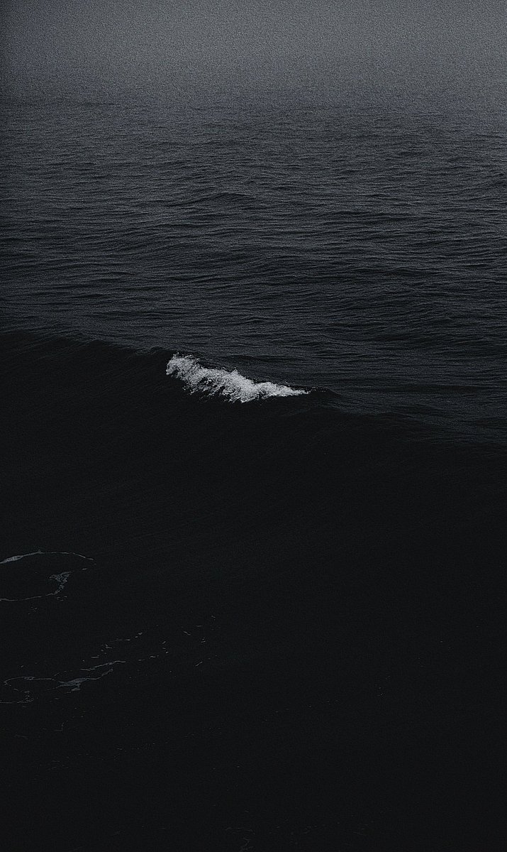 𝔠𝔞𝔭𝔱𝔞𝔦𝔫 𝔞𝔪𝔢𝔯𝔦𝔠𝔞. tweet media