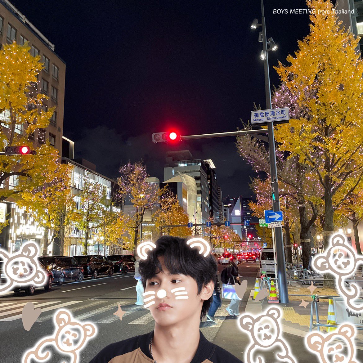 honeyJa19980406's tweet photo. 朝早かったから仕事おわりー！
ちょっとイルミネーションな御堂筋🎄
#JACamera 📸 https://t.co/MtYqfQvkke
