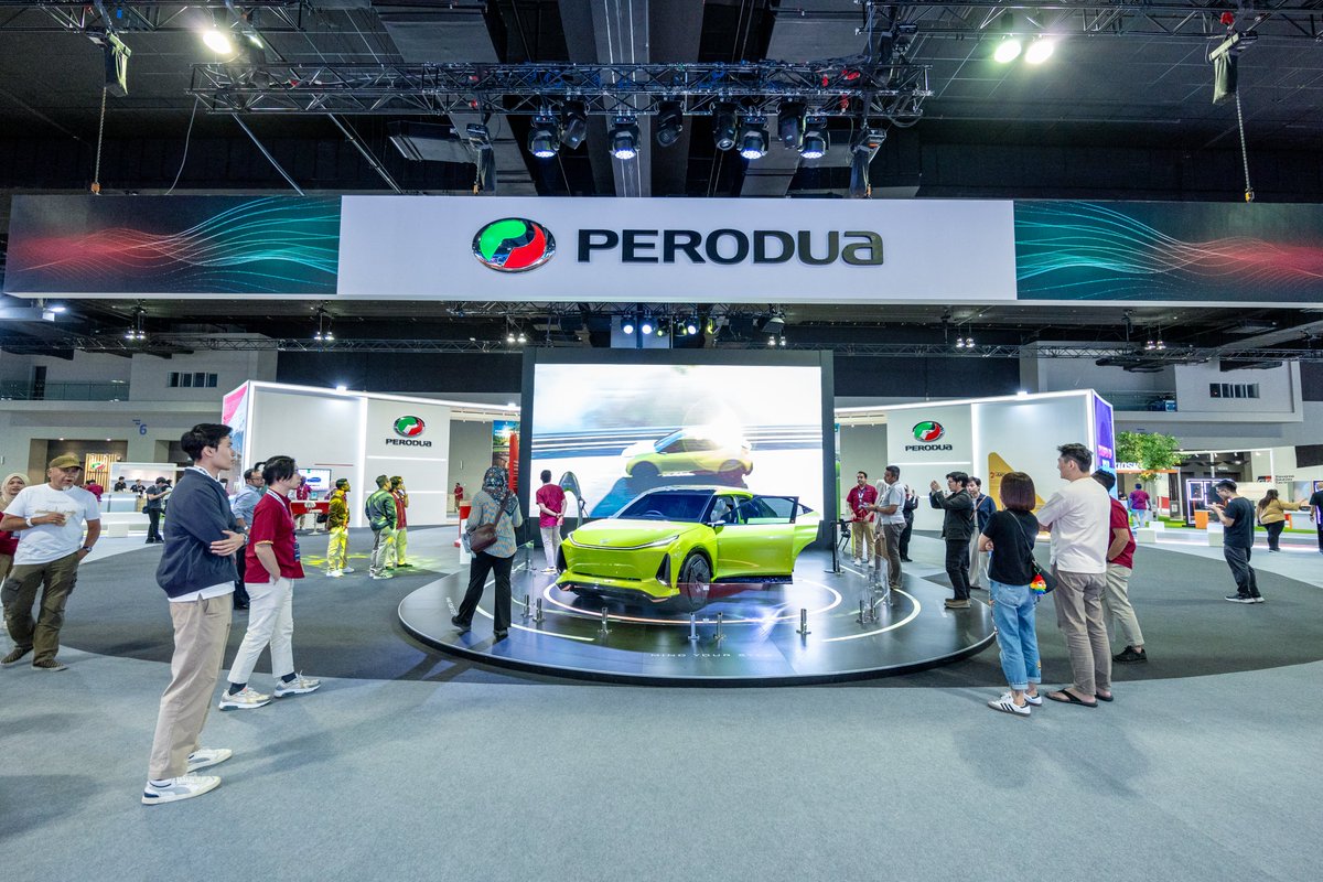 perodua's tweet image. Only 4 days left to dive into the action at #KLIMS2024! 🌟

Here’s what you’ve missed so far—but it’s not too late! From 5–11 December, come experience Perodua like never before. Don’t miss the Perodua EMO-II, the Ativa Fuze, interactive experiences, and so much more!

📍 See you