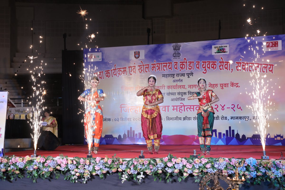 NagpurNyk's tweet photo. District Yuva Utsav Nagpur 2024-25 #MyBharat #yuvaUtsav #YuvaUtsav #Yuvashakti #Yuvaprogram https://t.co/a1eMEFw2S6