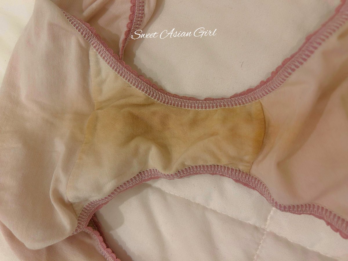 Sweet Asian Girl tweet media