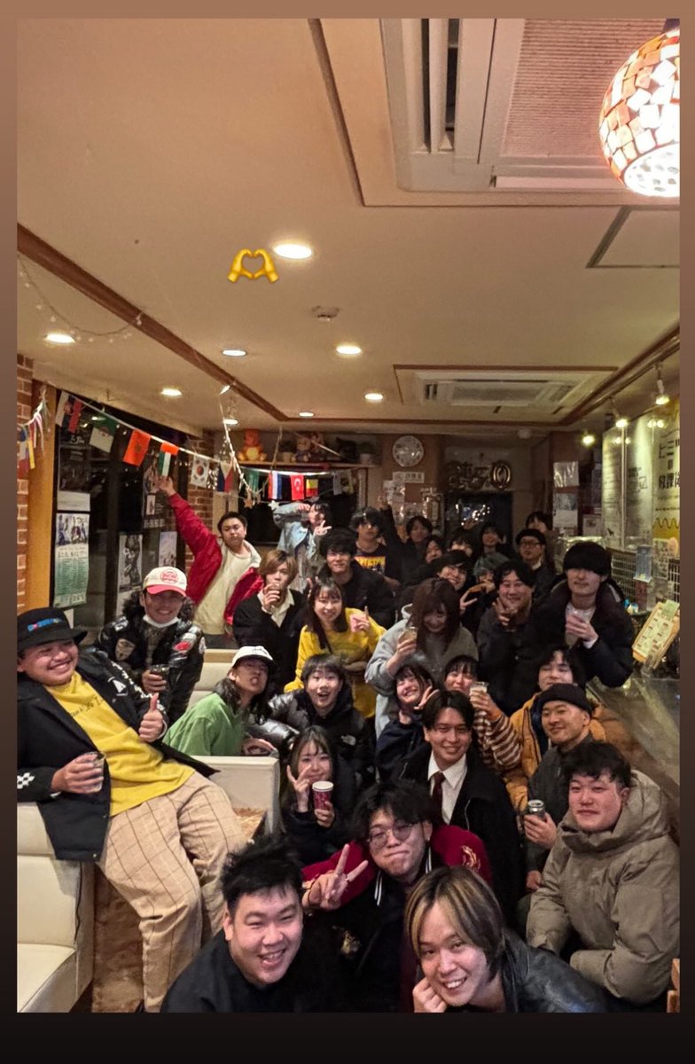 12/6 フロムナウオン　
堺Tick-Tuck

1.延長線
2.MARMALADE
3.生活
4.あいがったMUSIC
5.底辺凡人

サンクスチクタク‼️

年内は12/16のフットロックで
ライブ締め‼️