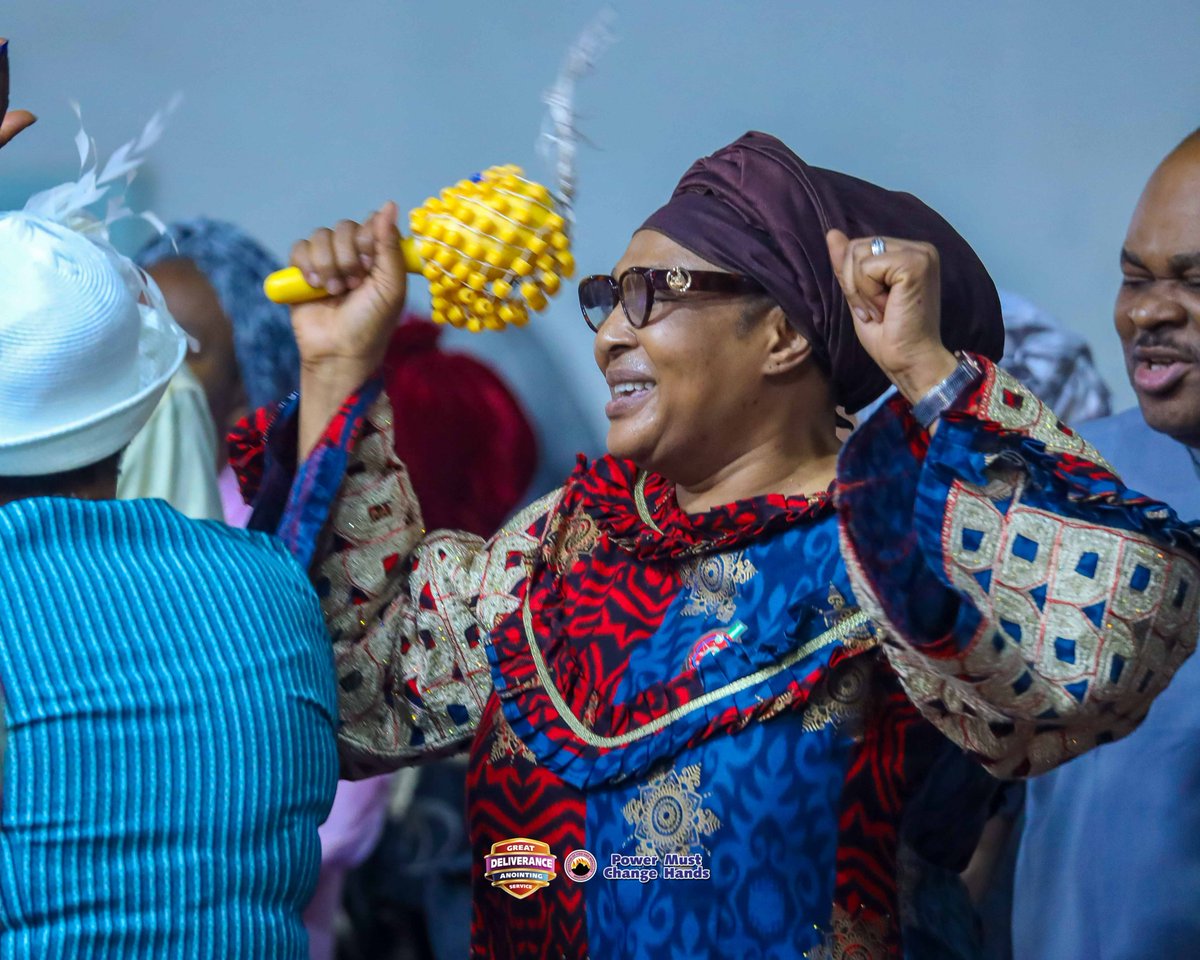 MFMWorldwide's tweet photo. We can never grow weary of praising the Most High God — the One who breathes life into us. With every fibre of our being, we offer a sacrifice of praise to our King. Hallelujah!
#PMCH
#DecemberEdition
#GreatDeliverance
#AnnualAnointingService
#MFMWorldWide https://t.co/EhrX7CTNKH