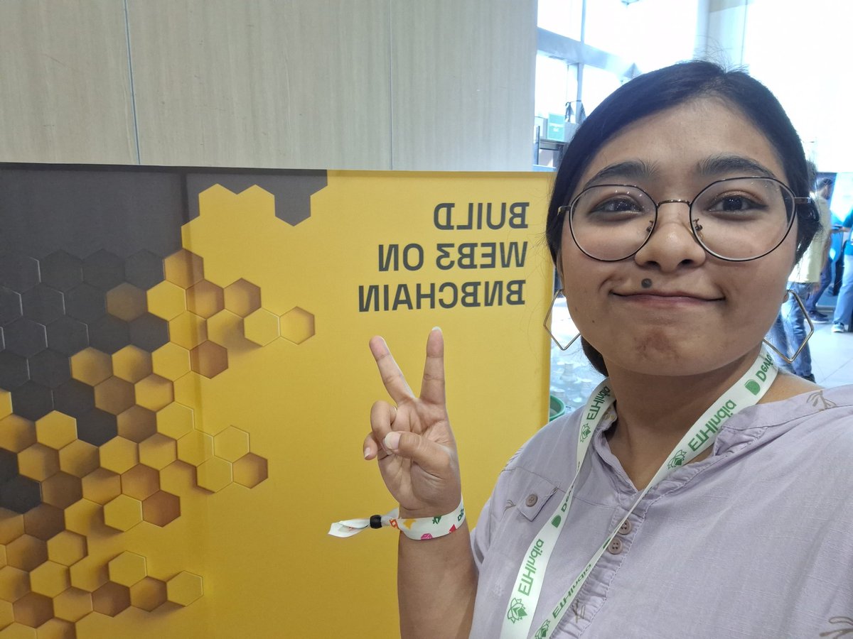 creation0171996's tweet photo. Building  Rahat: Revolutionizing Humanitarian Aid with Blockchain and Privacy #BNBIndia @BNBCHAIN https://t.co/TdG6NdZgDj