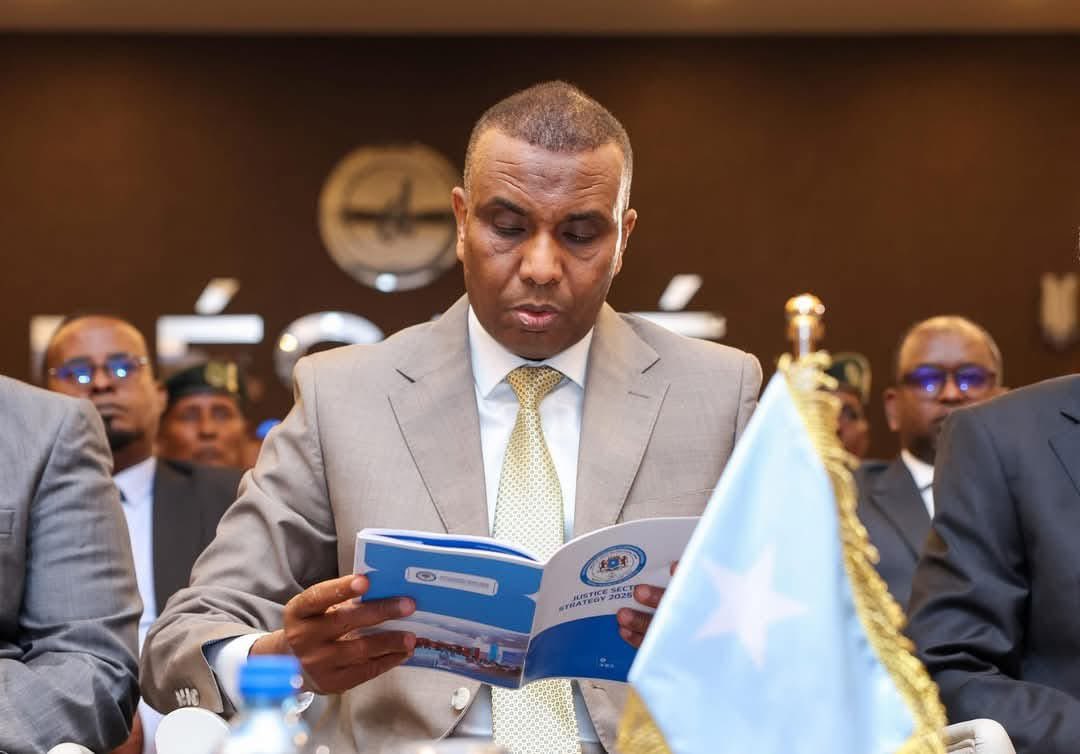 HuseynMuse's tweet photo. “Today, H.E. Hamza Abdi Barre, Prime Minister of the Federal Government of Somalia, officially launched the Justice Sector Strategy 2025-2029 under the theme: ‘Building an Inclusive, Transparent, Accessible, and Accountable Justice System.’ #Somalia #JusticeReform #Transparency” https://t.co/tyPNWtTxQW