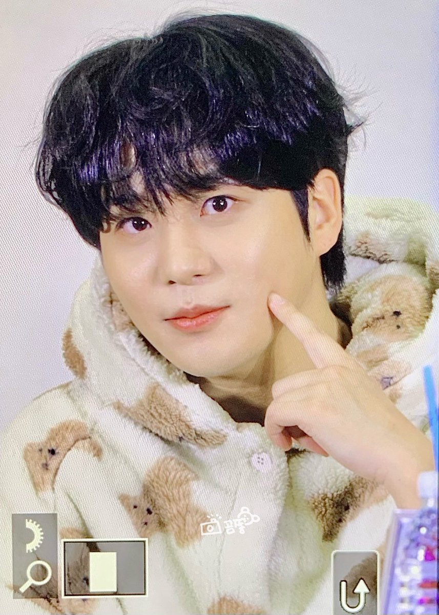 DelightJH_'s tweet photo. 241207 
#에이티즈 #종호 #최종호 #ATEEZ #JONGHO #ジョンホ https://t.co/dNXT0FZkpF