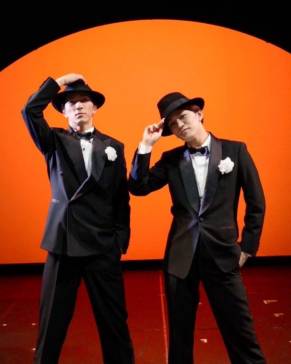 Tomo_west_71's tweet photo. THE PRODUCERS
全33公演
無事完走しました🕺
⁡
あっという間のめっちゃ濃い日々を過ごさせてもらいました☺️
お越しいただいた皆様！
応援してくださった皆様！
ありがとうございました✨
⁡
Thank you, James!!
Thank you, Max!!
Thank you, Leo!!
Thank you, Company!!
Thank you, Producers!!
⁡ https://t.co/yBKpQk10fn