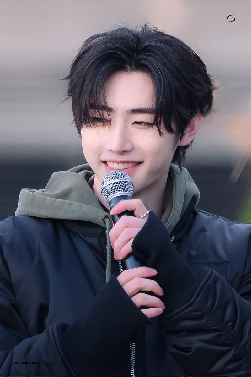 나에 첫 아이돌이자 
마지막 아이돌 박성훈❤️
생일 축하해❤️❤️❤️