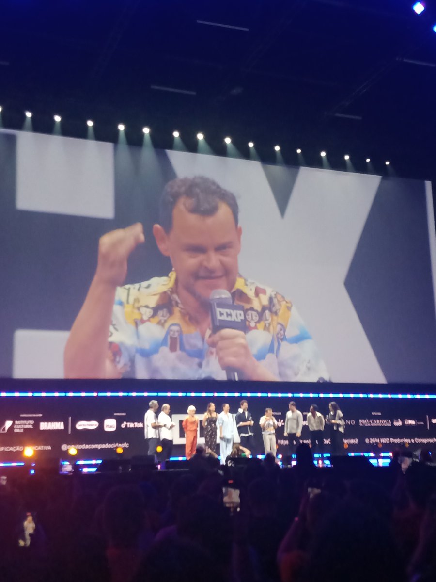 Dia de reencontrar velhos amigos.

#OAutoDaCompadecida2 teve sua primeira exibição na <a href="/ccxp/">Carlos</a>