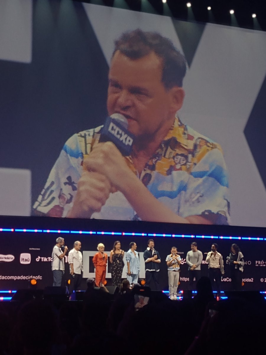 estacaonerd's tweet photo. Dia de reencontrar velhos amigos.

#OAutoDaCompadecida2 teve sua primeira exibição na @ccxp https://t.co/HtlL8GkBm4